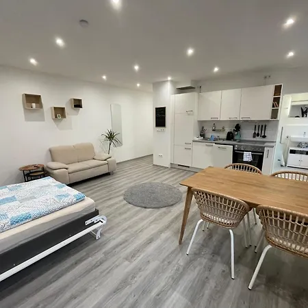 Studio-apartment Nahe Zentrum Apartmán *